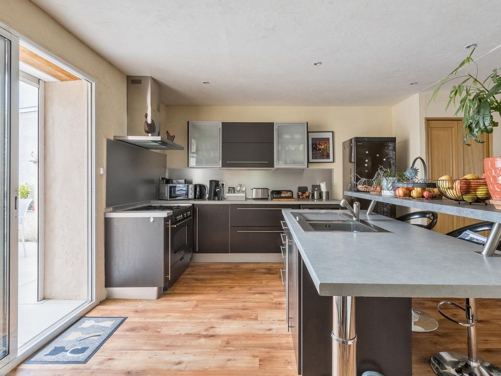 Achat maison à vendre 3 chambres 155 m² - Carmaux