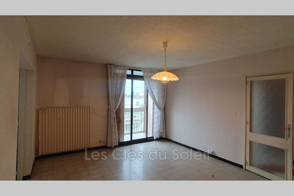Achat appartement à vendre 4 pièces 69 m² - La Valette-du-Var