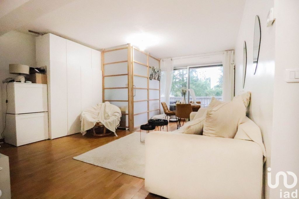 Achat appartement à vendre 2 pièces 56 m² - Bois-d'Arcy
