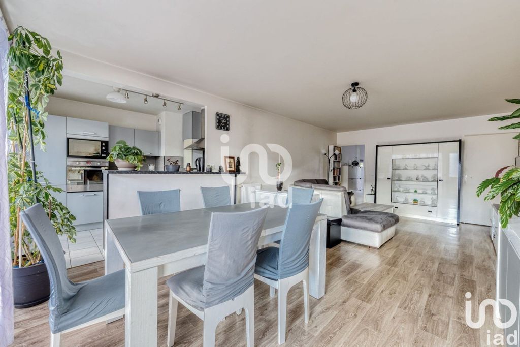 Achat appartement à vendre 4 pièces 80 m² - Aubervilliers