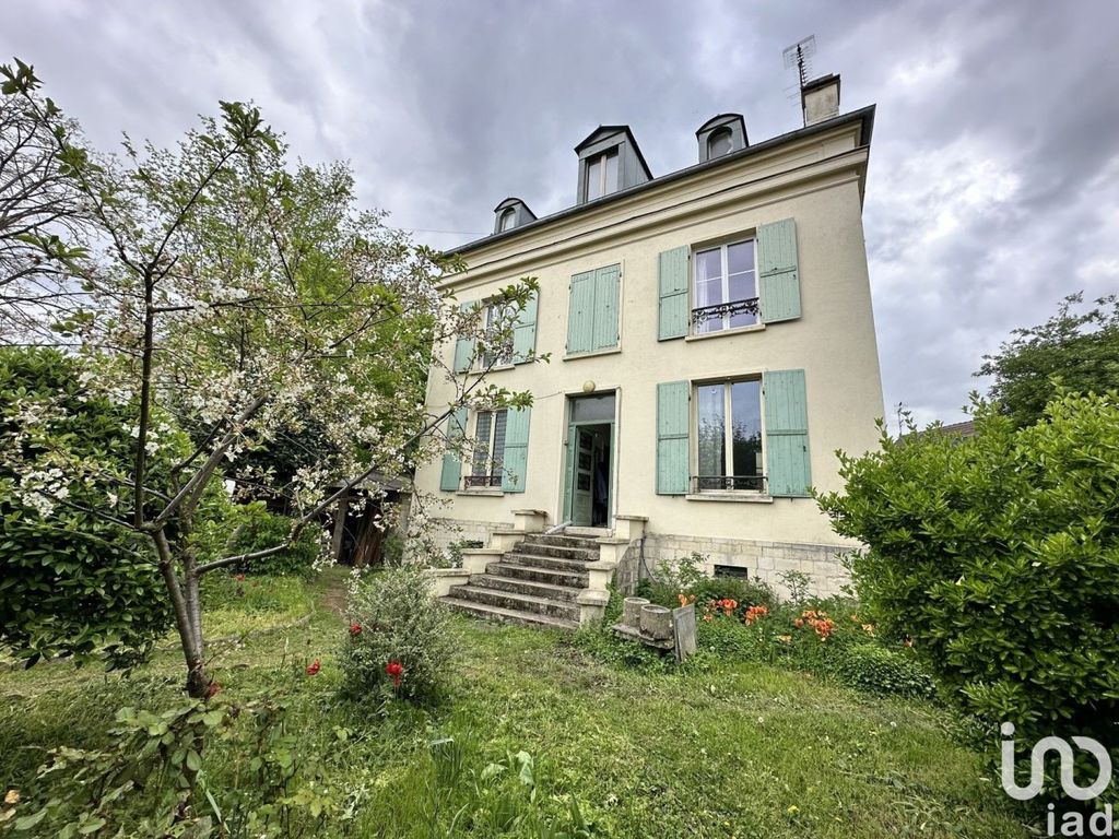 Achat maison à vendre 6 chambres 200 m² - Bry-sur-Marne