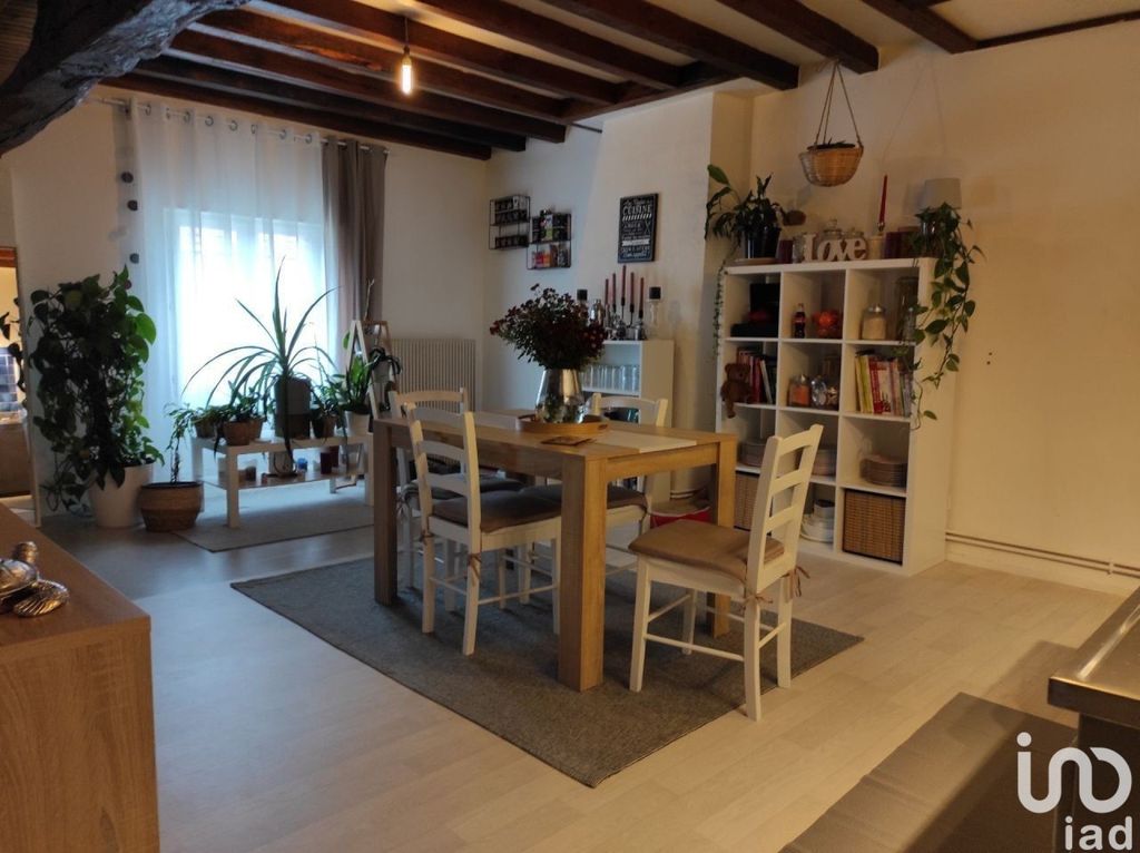Achat maison à vendre 4 chambres 178 m² - Saint-Sérotin