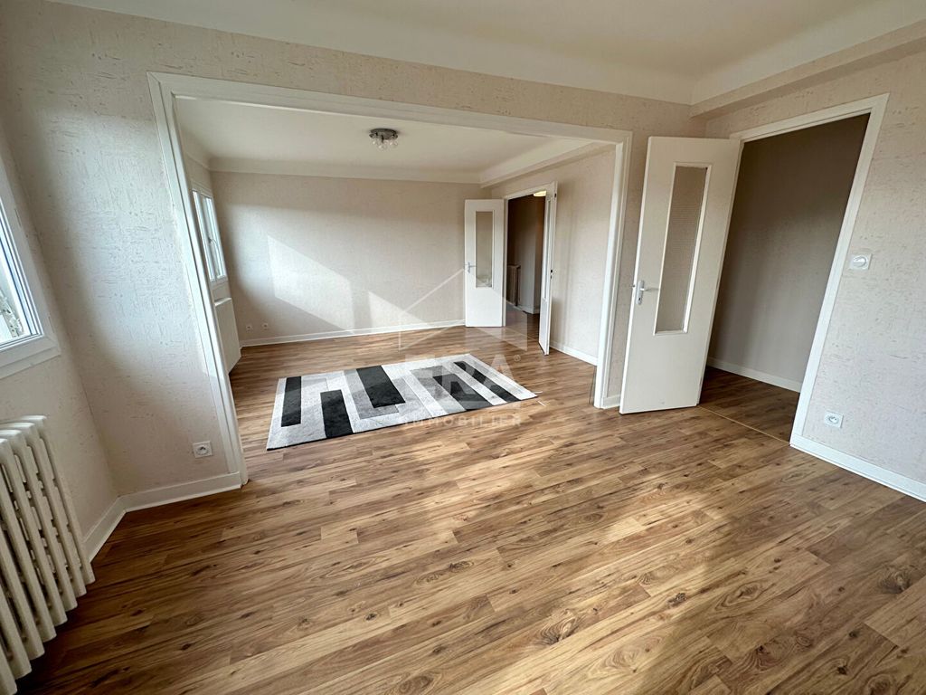 Achat appartement à vendre 4 pièces 87 m² - Tarbes