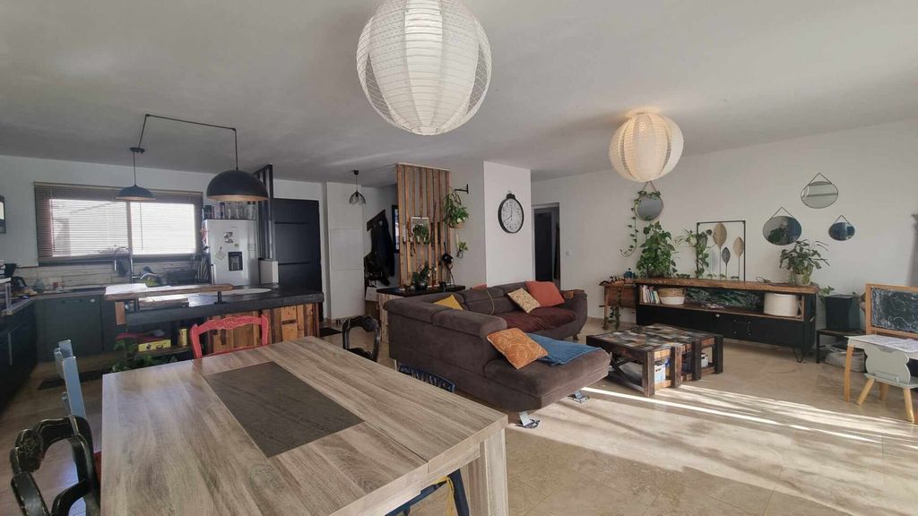 Achat maison à vendre 3 chambres 100 m² - Lucciana