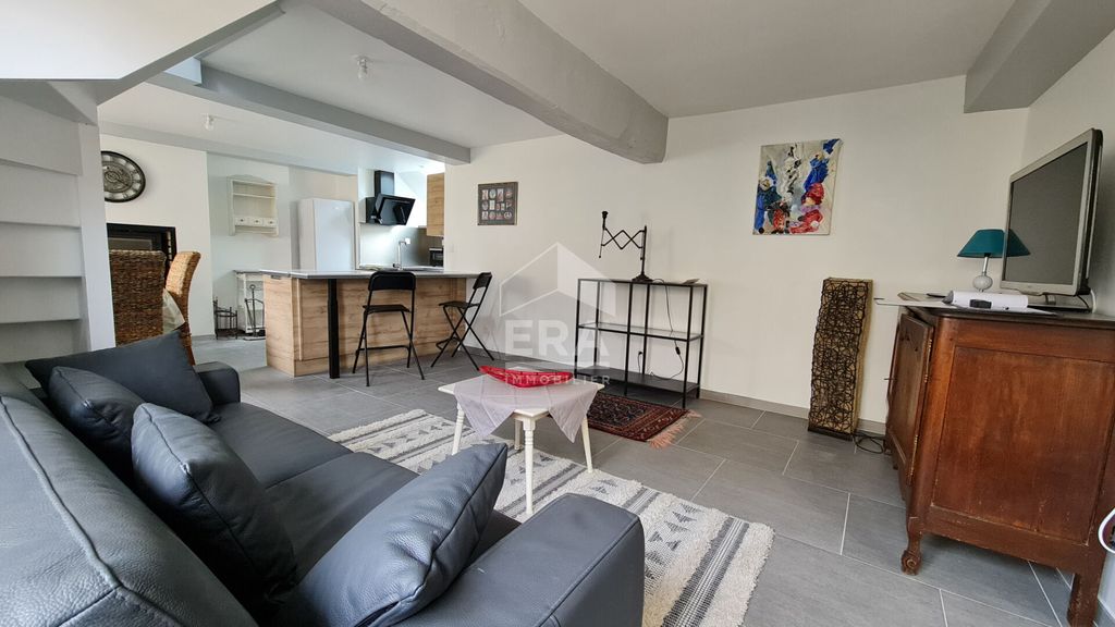 Achat maison à vendre 2 chambres 81 m² - Saint-Nicolas-d'Aliermont