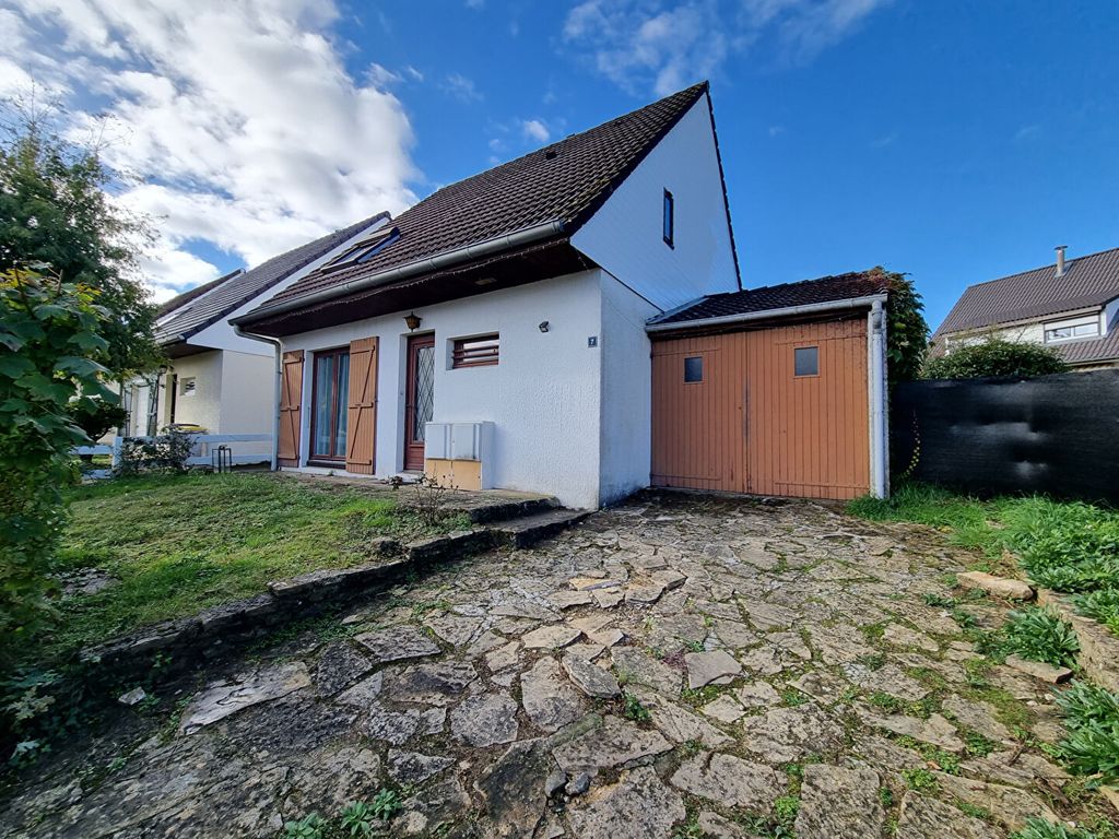 Achat maison à vendre 3 chambres 107 m² - Bourg-en-Bresse