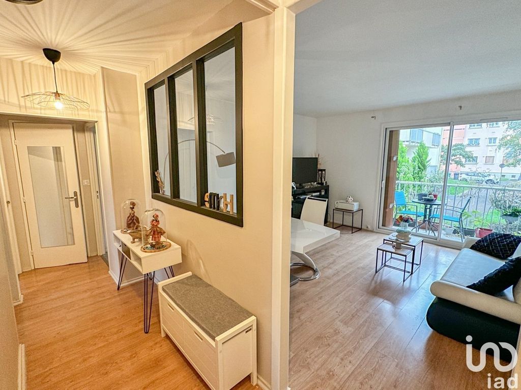 Achat appartement à vendre 3 pièces 66 m² - Saint-Fargeau-Ponthierry