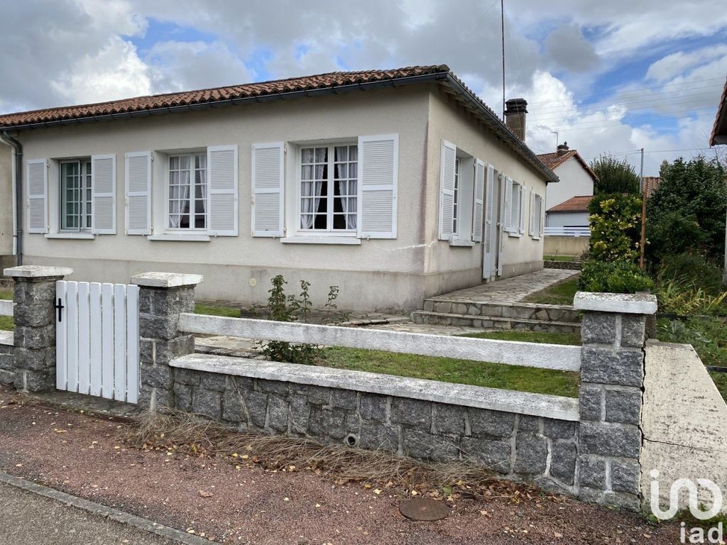 Achat maison à vendre 3 chambres 84 m² - Parthenay