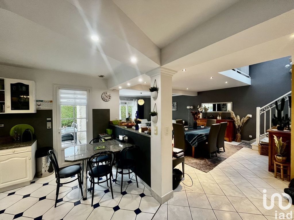 Achat maison à vendre 4 chambres 185 m² - Blainville-sur-Orne