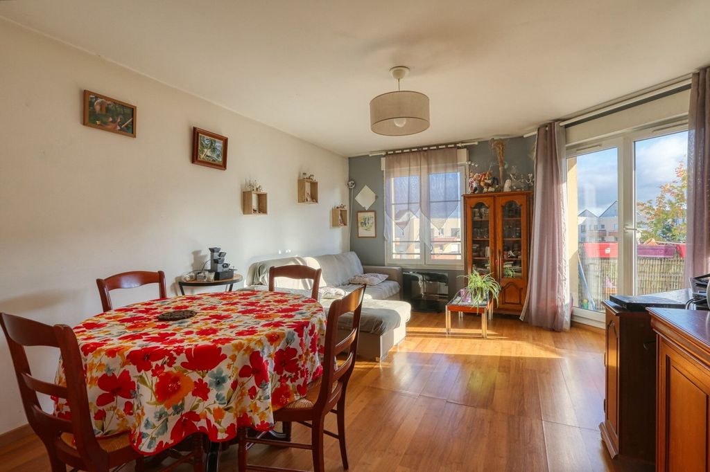 Achat appartement à vendre 2 pièces 46 m² - Cergy