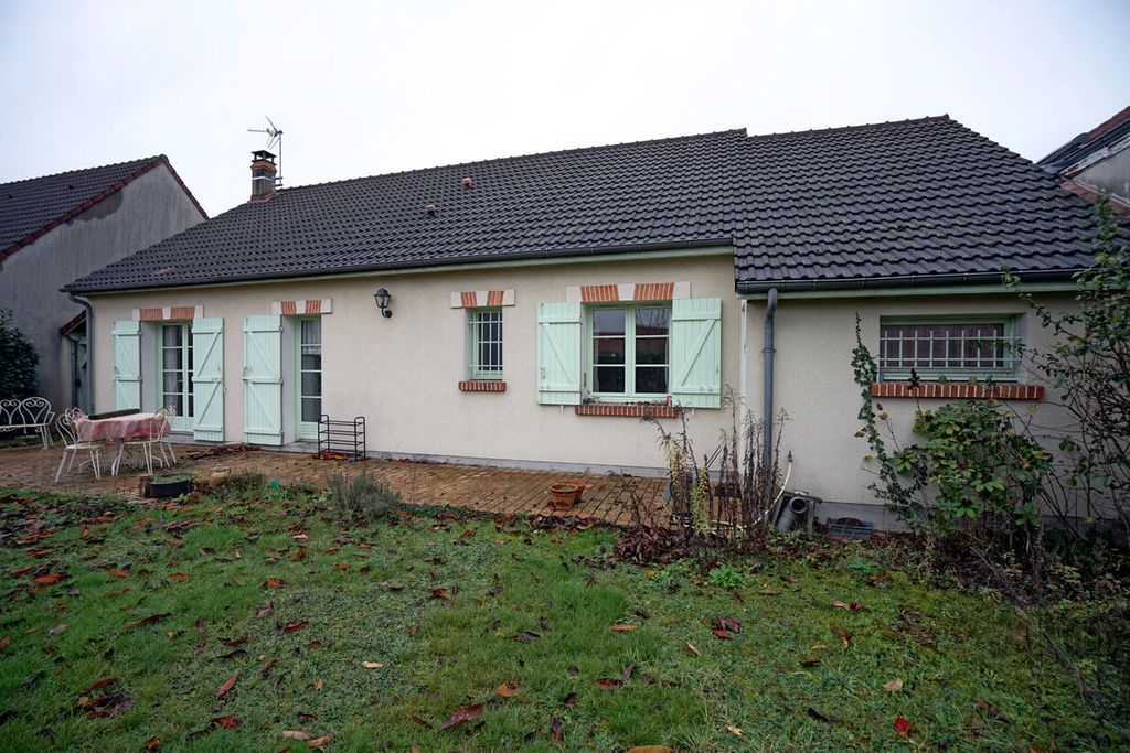 Achat maison à vendre 3 chambres 93 m² - Semoy