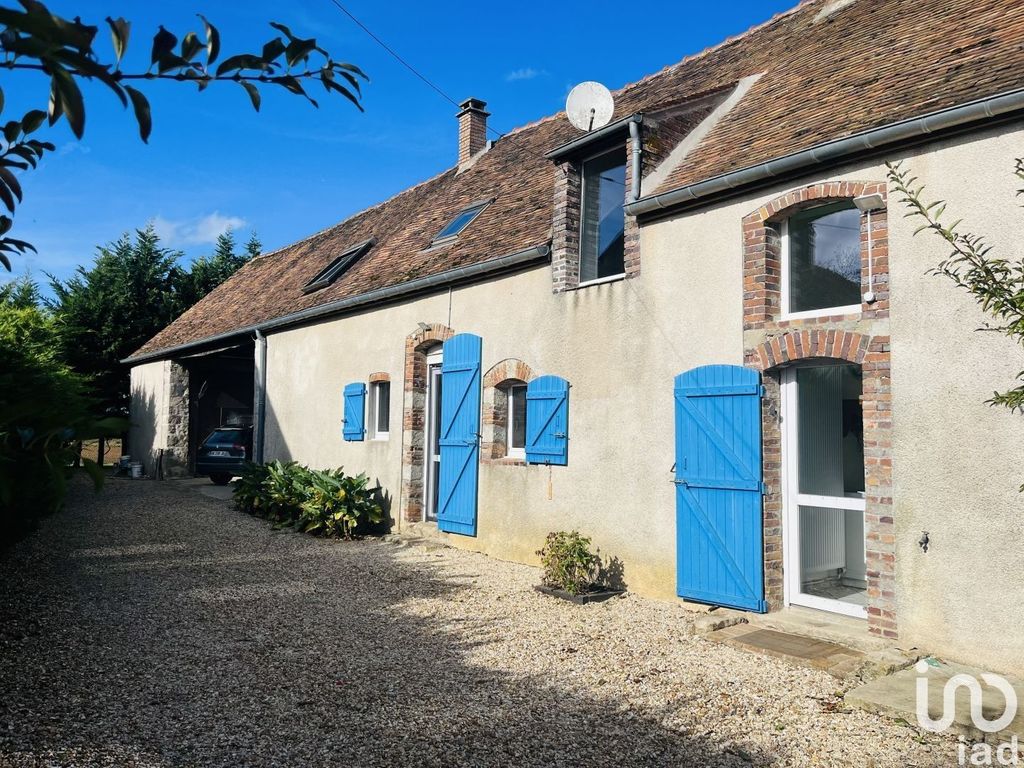 Achat maison à vendre 5 chambres 155 m² - Savigny-sur-Clairis