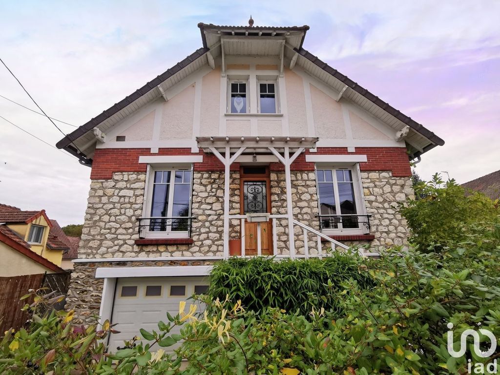 Achat maison à vendre 4 chambres 135 m² - Bois-le-Roi