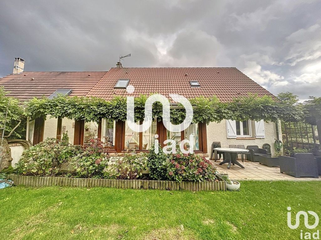 Achat maison à vendre 5 chambres 136 m² - Thorigny-sur-Marne