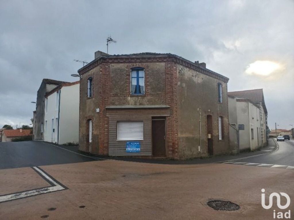 Achat maison à vendre 3 chambres 111 m² - Montrevault-sur-Èvre