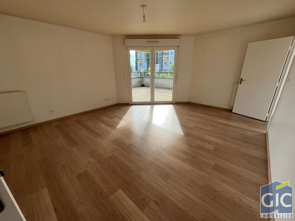 Achat appartement à vendre 3 pièces 70 m² - Hérouville-Saint-Clair