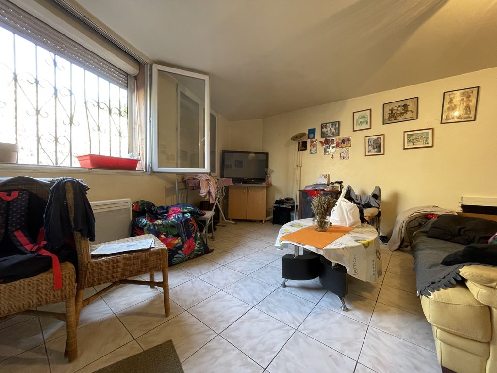 Achat appartement à vendre 2 pièces 56 m² - Marseille 3ème arrondissement