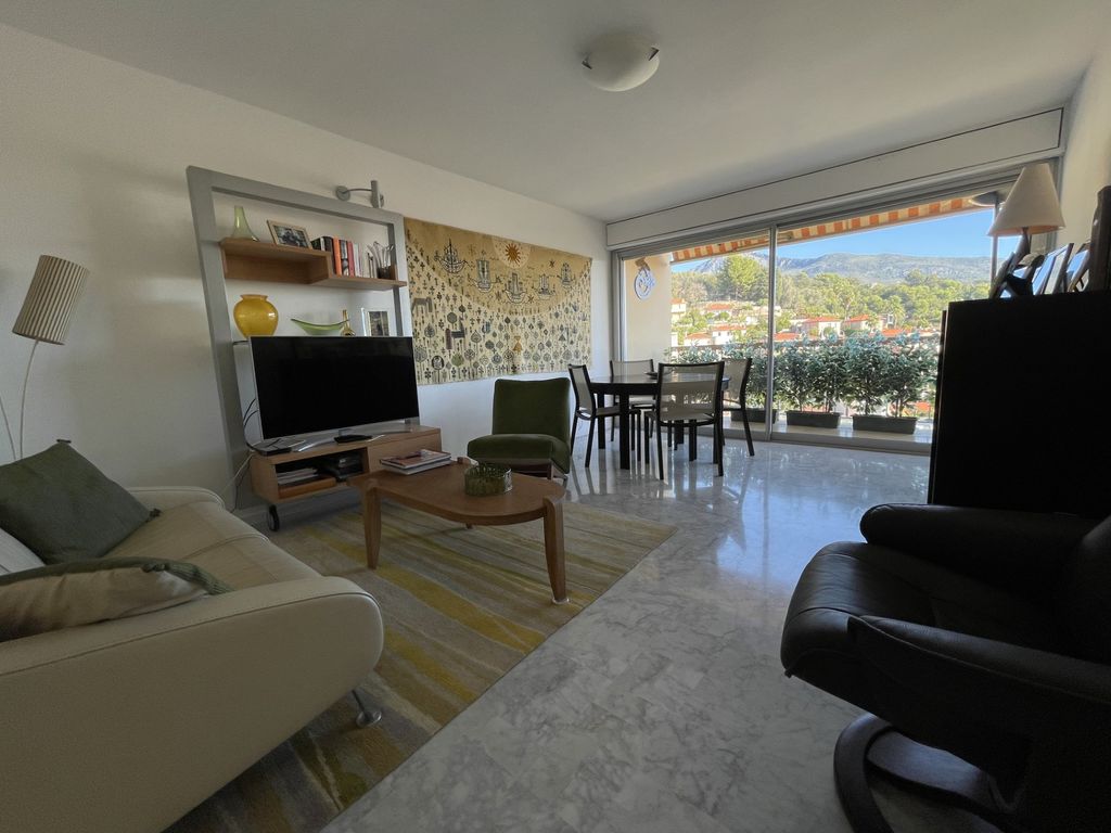 Achat appartement à vendre 3 pièces 70 m² - Roquebrune-Cap-Martin