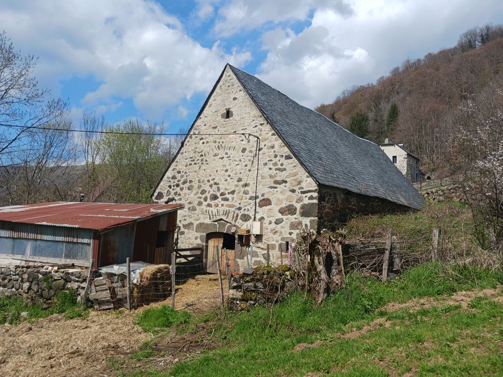 Achat maison à vendre 1 chambre 240 m² - Le Vaulmier