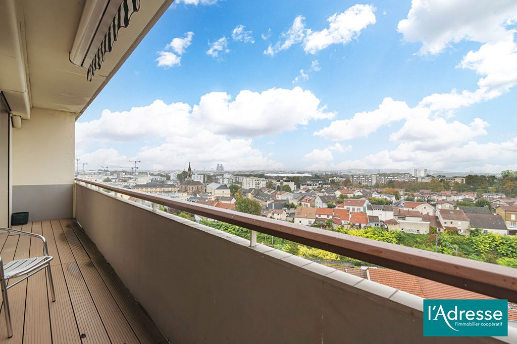 Achat appartement à vendre 3 pièces 81 m² - Reims