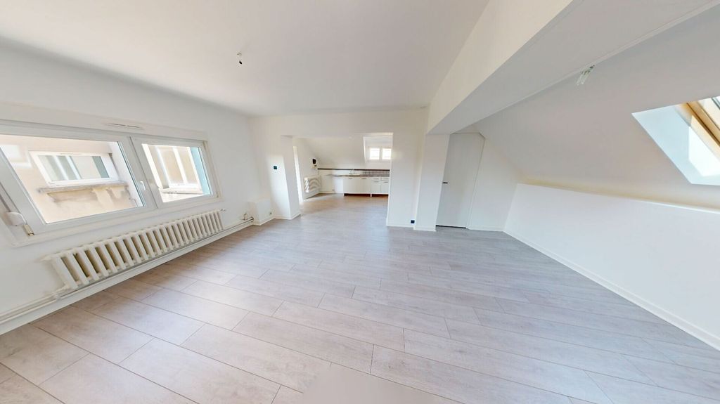 Achat appartement à vendre 4 pièces 89 m² - Montigny-lès-Metz