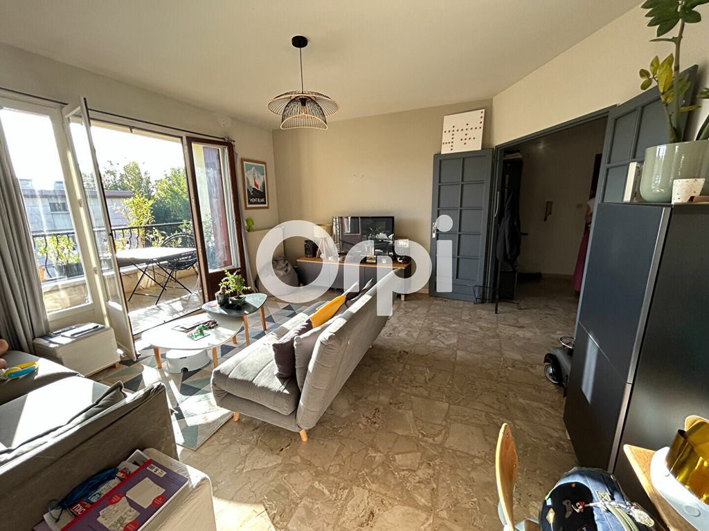 Achat appartement à vendre 4 pièces 81 m² - Aix-en-Provence