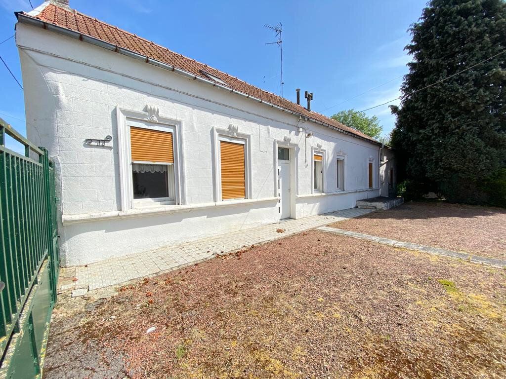 Achat maison à vendre 2 chambres 93 m² - Sebourg