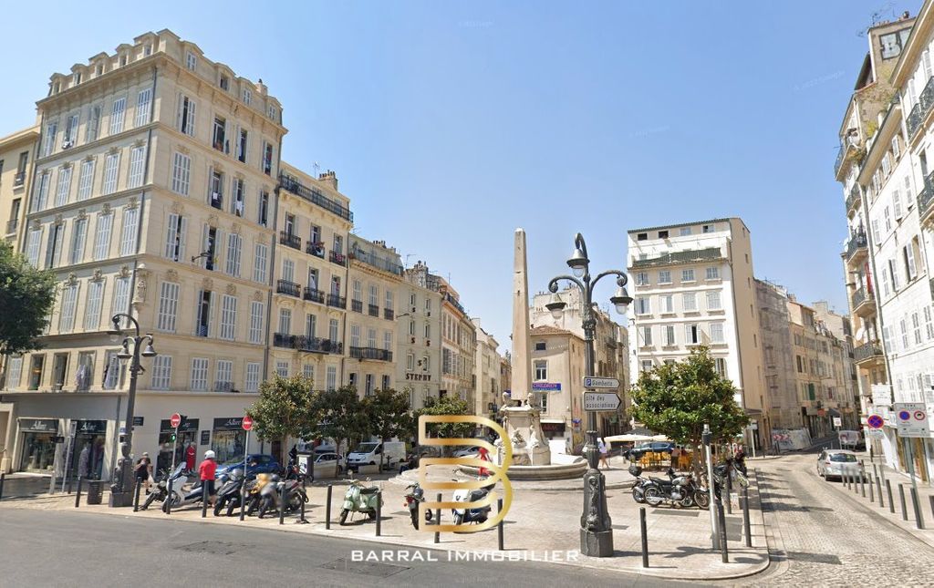 Achat appartement à vendre 2 pièces 41 m² - Marseille 1er arrondissement