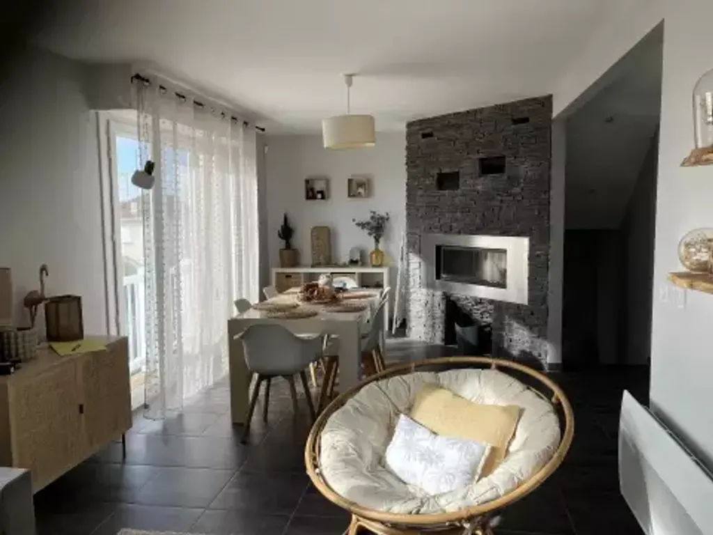 Achat maison à vendre 3 chambres 97 m² - La Séguinière