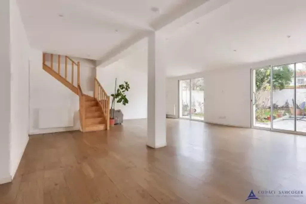 Achat maison à vendre 4 chambres 128 m² - Maisons-Alfort