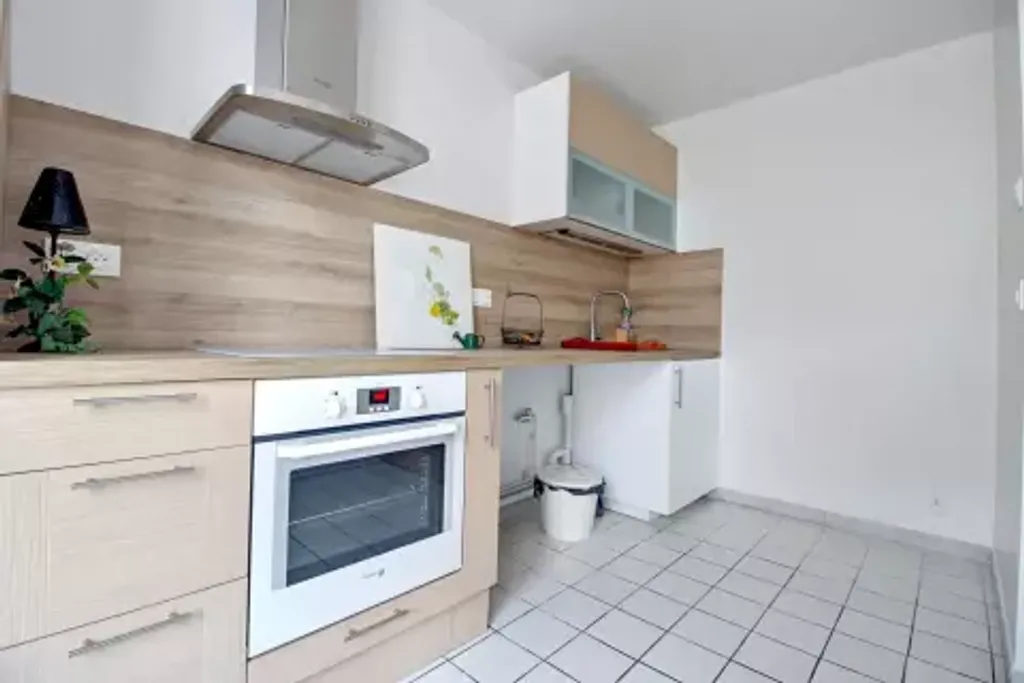 Achat appartement à vendre 2 pièces 47 m² - Chanteloup-les-Vignes