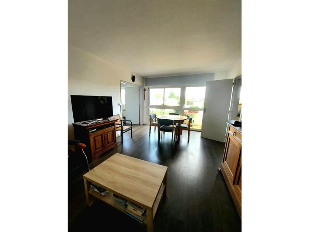 Achat appartement à vendre 4 pièces 78 m² - Mont-Saint-Aignan