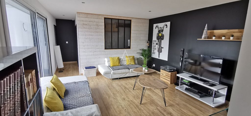 Achat maison à vendre 4 chambres 132 m² - Treize-Septiers
