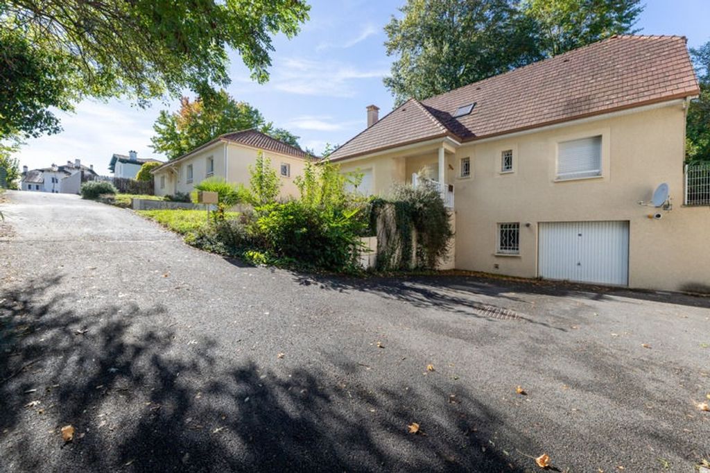 Achat maison à vendre 4 chambres 125 m² - Billère