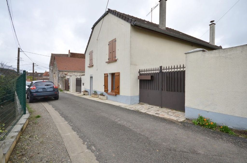 Achat maison à vendre 4 chambres 129 m² - Château-Thierry