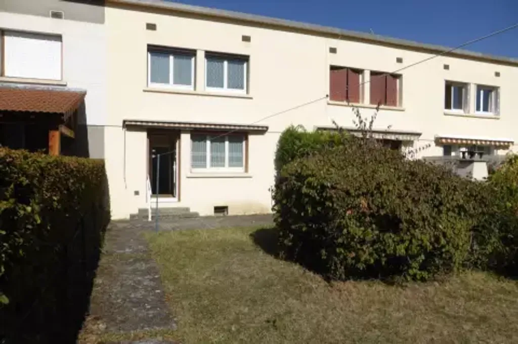 Achat maison à vendre 3 chambres 75 m² - Clermont-Ferrand