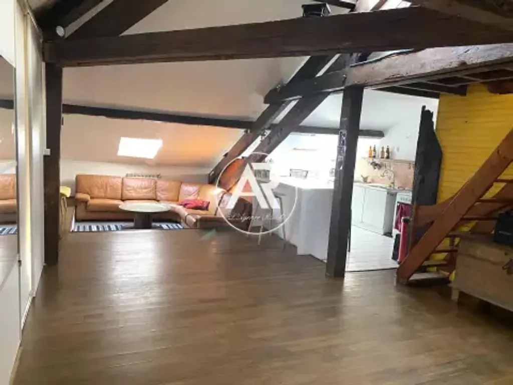 Achat appartement à vendre 5 pièces 94 m² - Saint-Denis