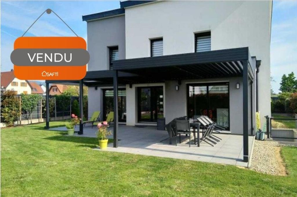 Achat maison à vendre 4 chambres 127 m² - Bennwihr