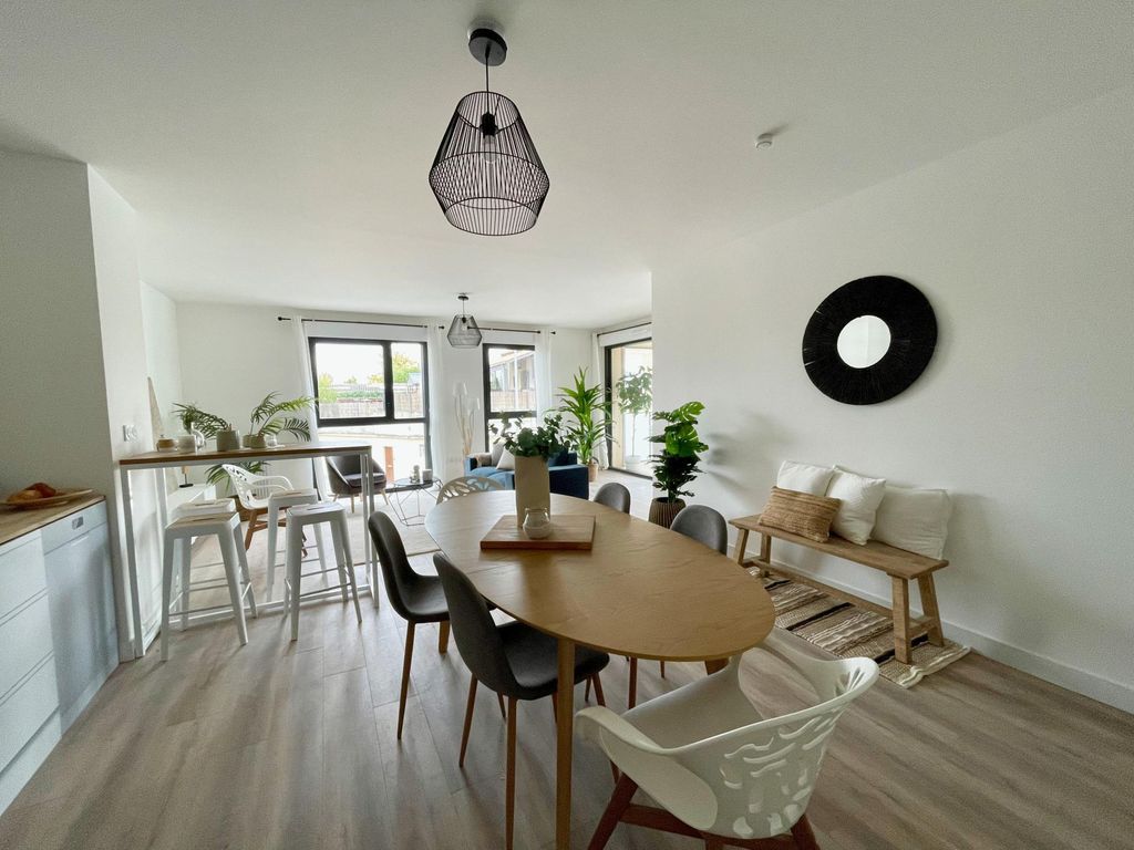 Achat appartement à vendre 5 pièces 92 m² - Bordeaux