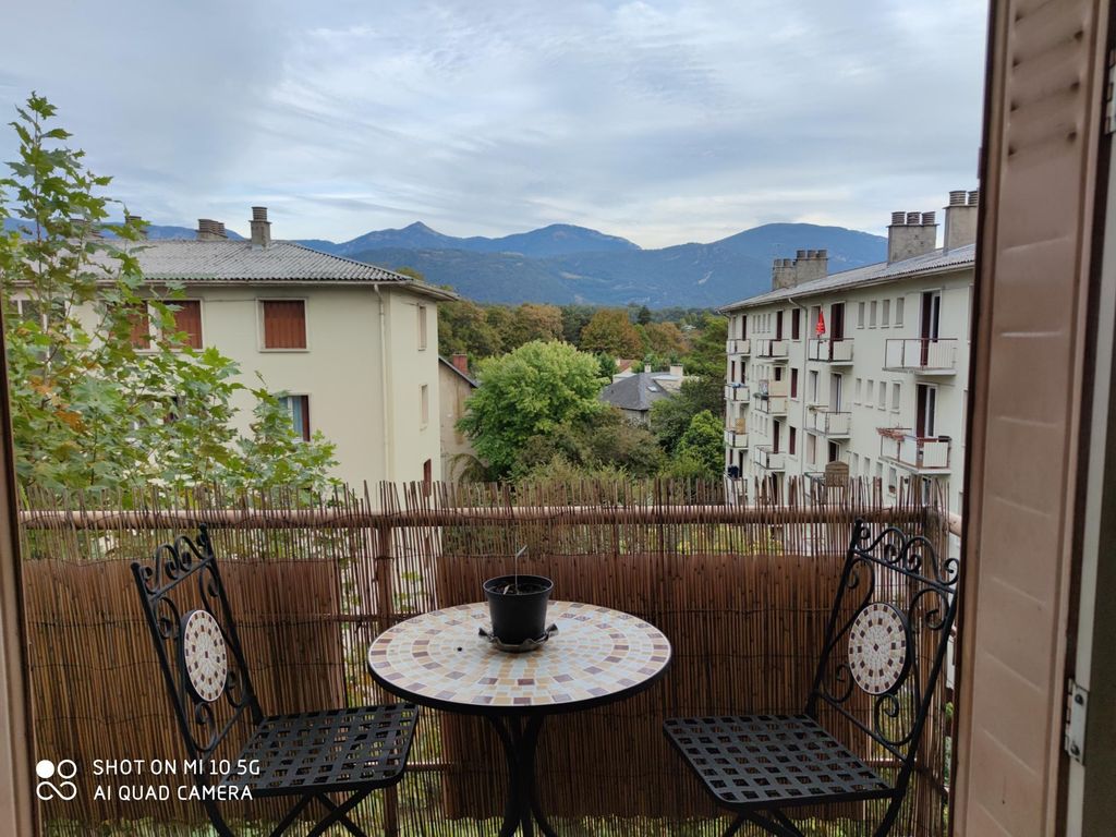 Achat appartement à vendre 3 pièces 63 m² - Chambéry