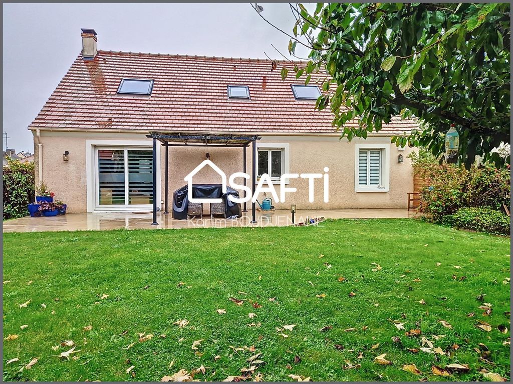 Achat maison à vendre 4 chambres 145 m² - Belloy-en-France