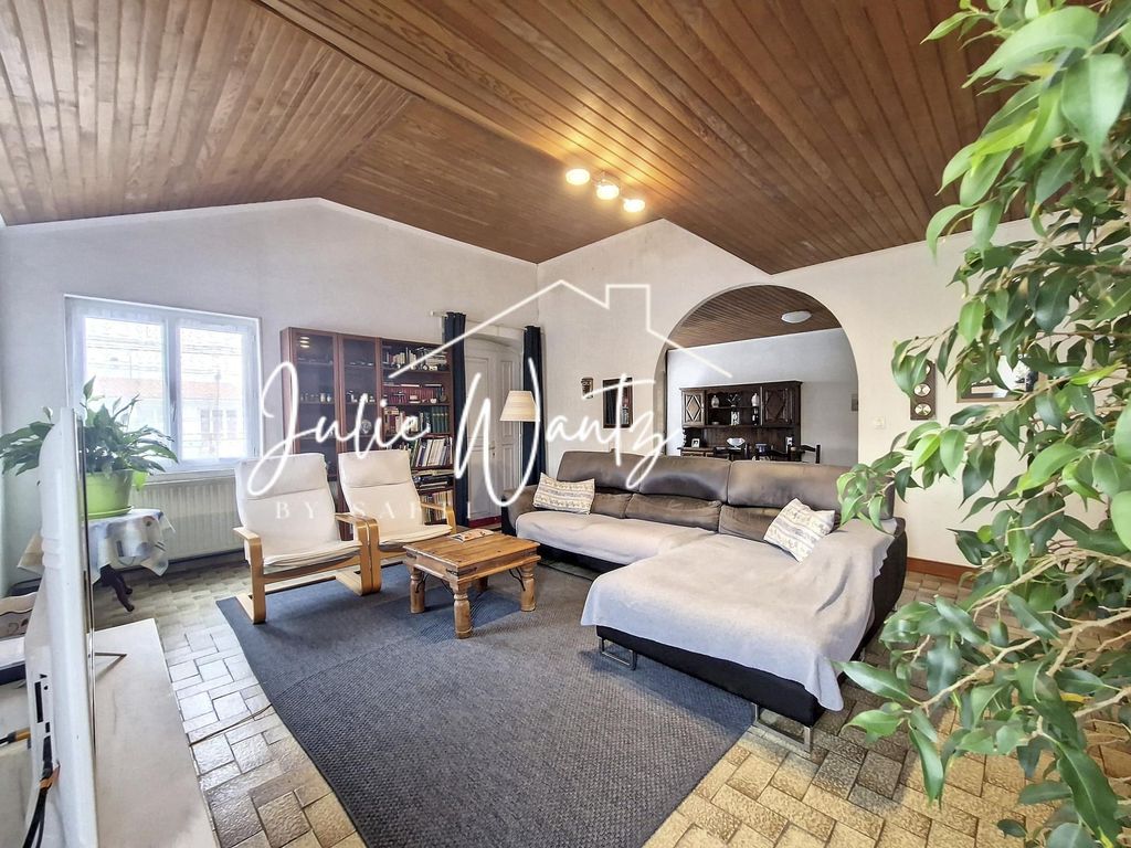 Achat maison à vendre 5 chambres 157 m² - Lugon-et-l'Île-du-Carnay
