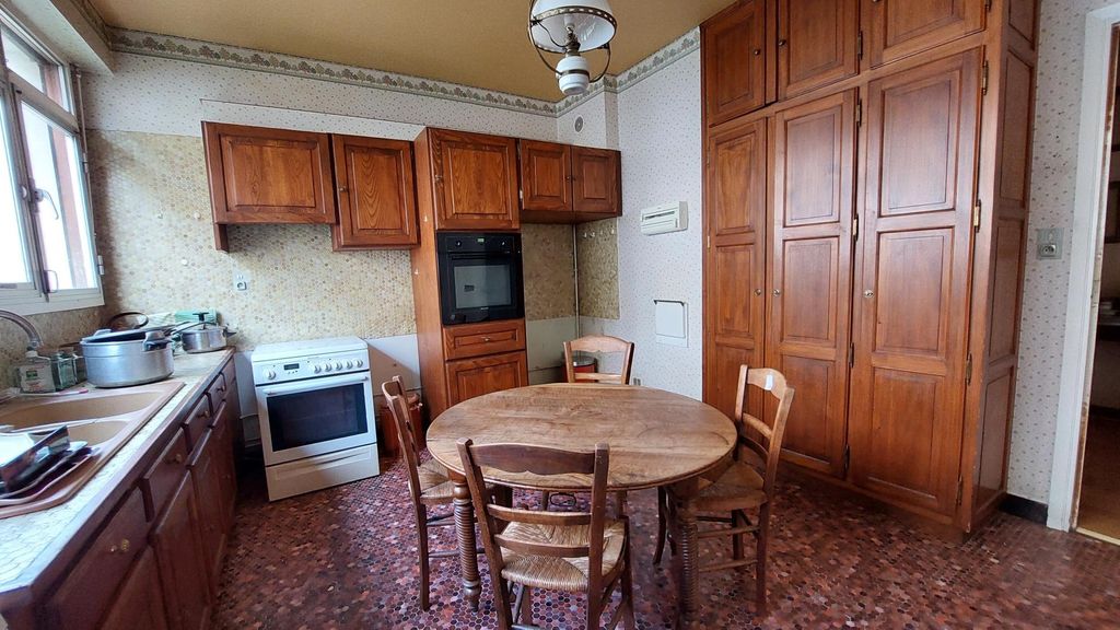 Achat appartement à vendre 5 pièces 147 m² - Soissons