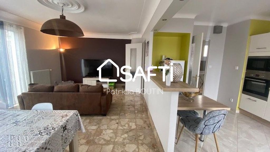 Achat maison à vendre 2 chambres 95 m² - Saint-Rémy