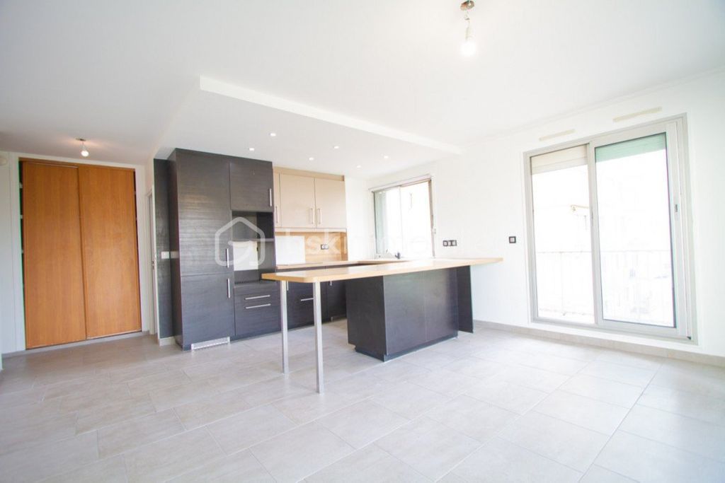 Achat appartement à vendre 4 pièces 73 m² - Chelles