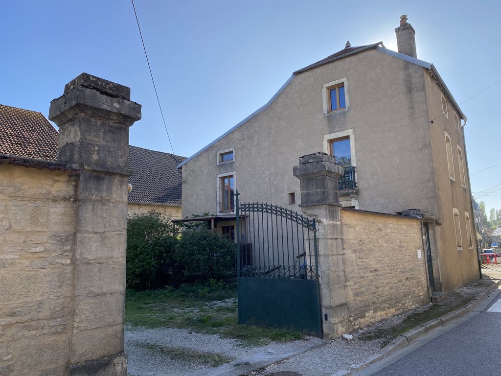 Achat maison à vendre 3 chambres 130 m² - Chazeuil