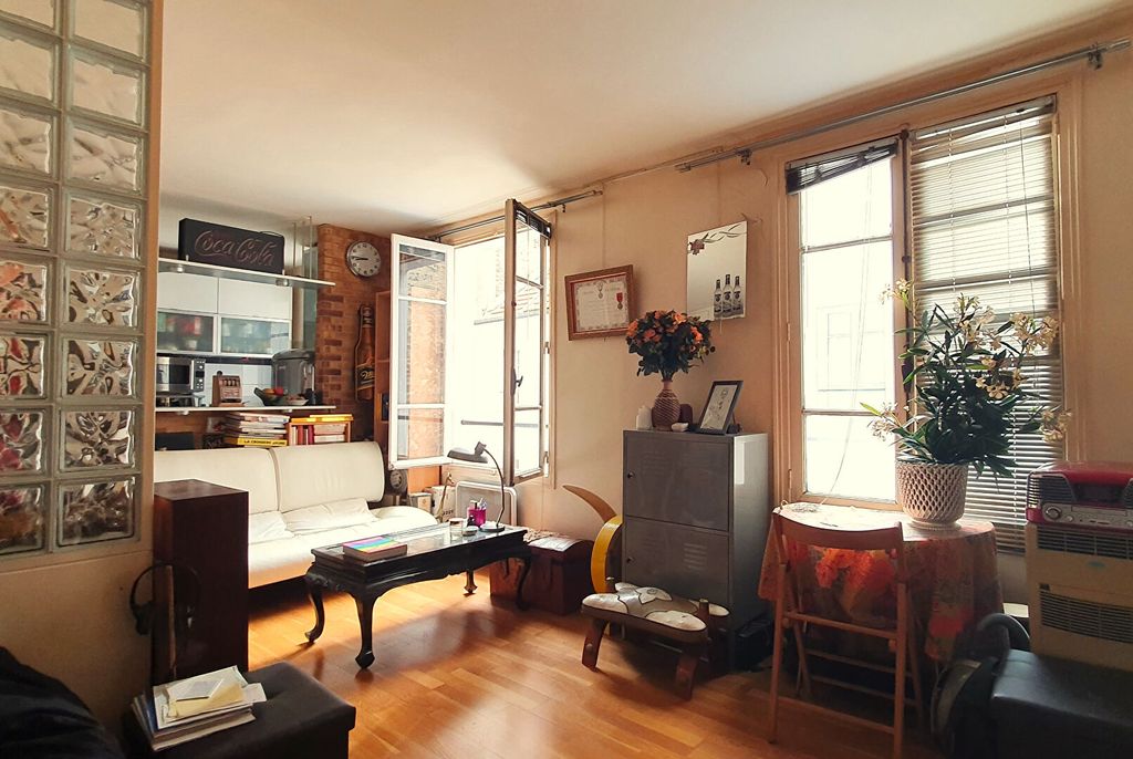 Achat studio à vendre 28 m² - Paris 17ème arrondissement