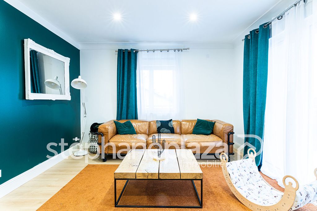 Achat maison à vendre 5 chambres 226 m² - Villars-les-Dombes