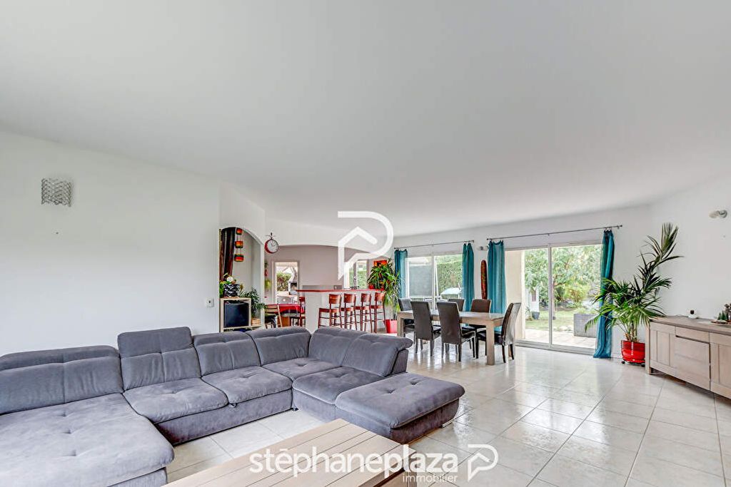 Achat maison à vendre 4 chambres 157 m² - Larra