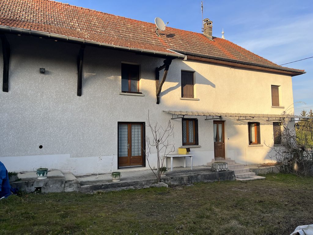 Achat maison à vendre 3 chambres 139 m² - La Chapelle-de-la-Tour